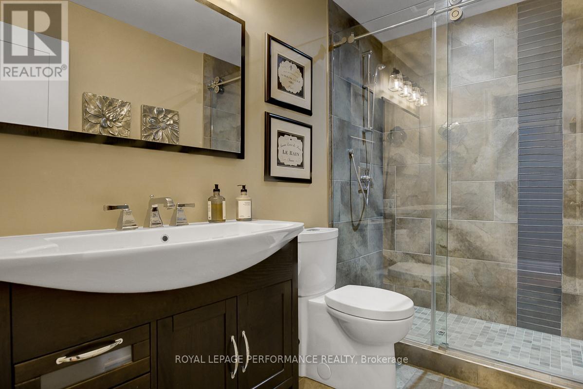 73 Shaughnessy Crescent, Ottawa, Ontario  K2K 2N1 - Photo 14 - X12729170