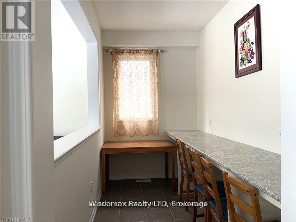 8667 Chickory Trail, Niagara Falls, Ontario  L2H 2Y6 - Photo 8 - X12729286