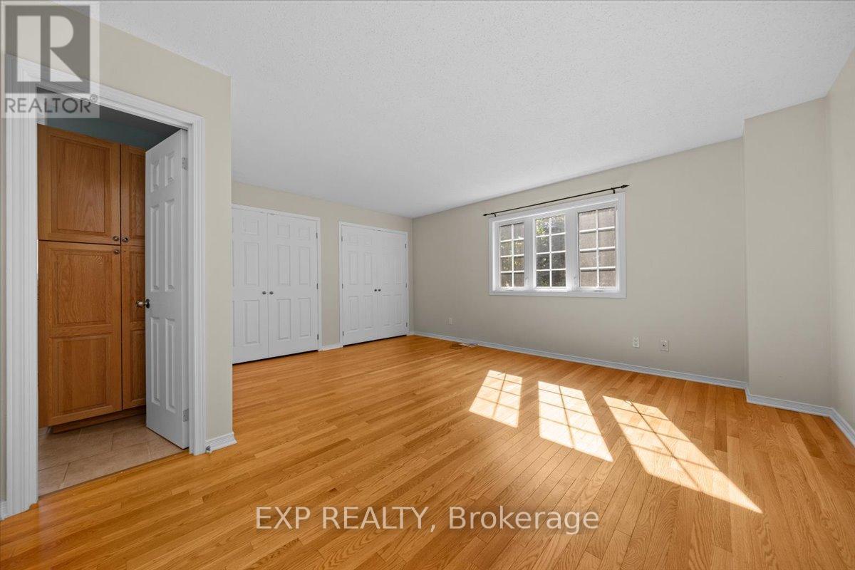 1678 Boisbriand Crescent, Ottawa, Ontario  K1C 4V5 - Photo 22 - X12450098