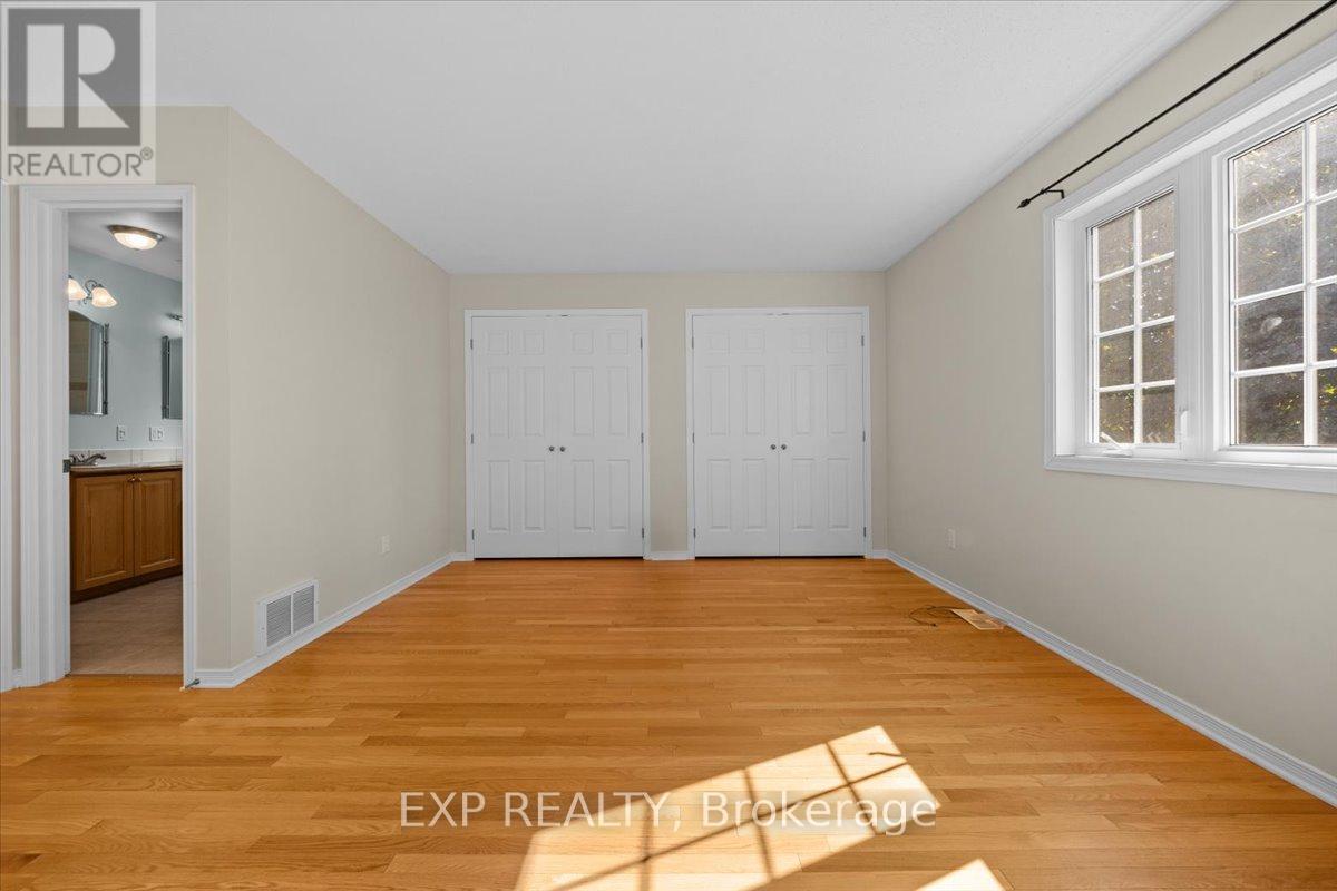 1678 Boisbriand Crescent, Ottawa, Ontario  K1C 4V5 - Photo 23 - X12450098