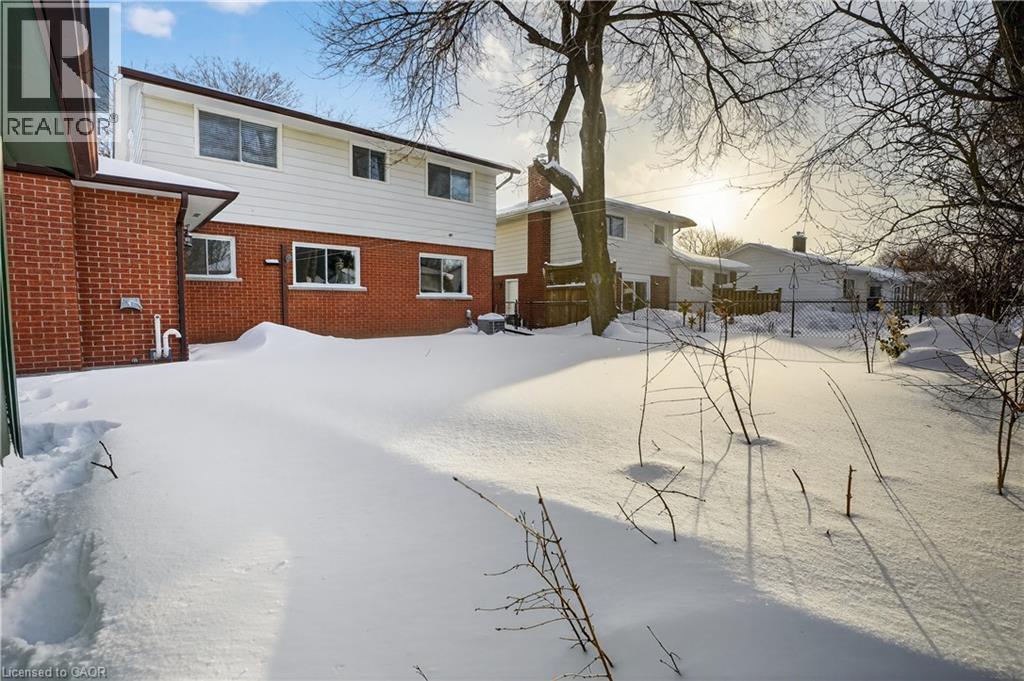 384 Dunvegan Drive, Waterloo, Ontario  N2K 2C5 - Photo 28 - 40800825