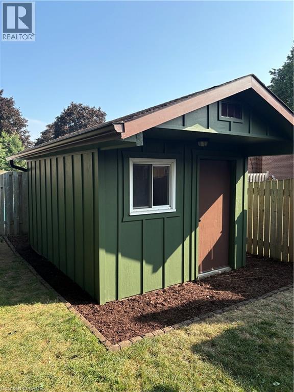 384 Dunvegan Drive, Waterloo, Ontario  N2K 2C5 - Photo 31 - 40800825