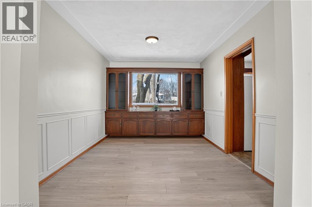 384 Dunvegan Drive, Waterloo, Ontario  N2K 2C5 - Photo 9 - 40800825