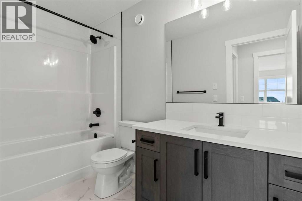 315 Kinniburgh Loop, Chestermere, Alberta  T1X 3C3 - Photo 36 - A2272801