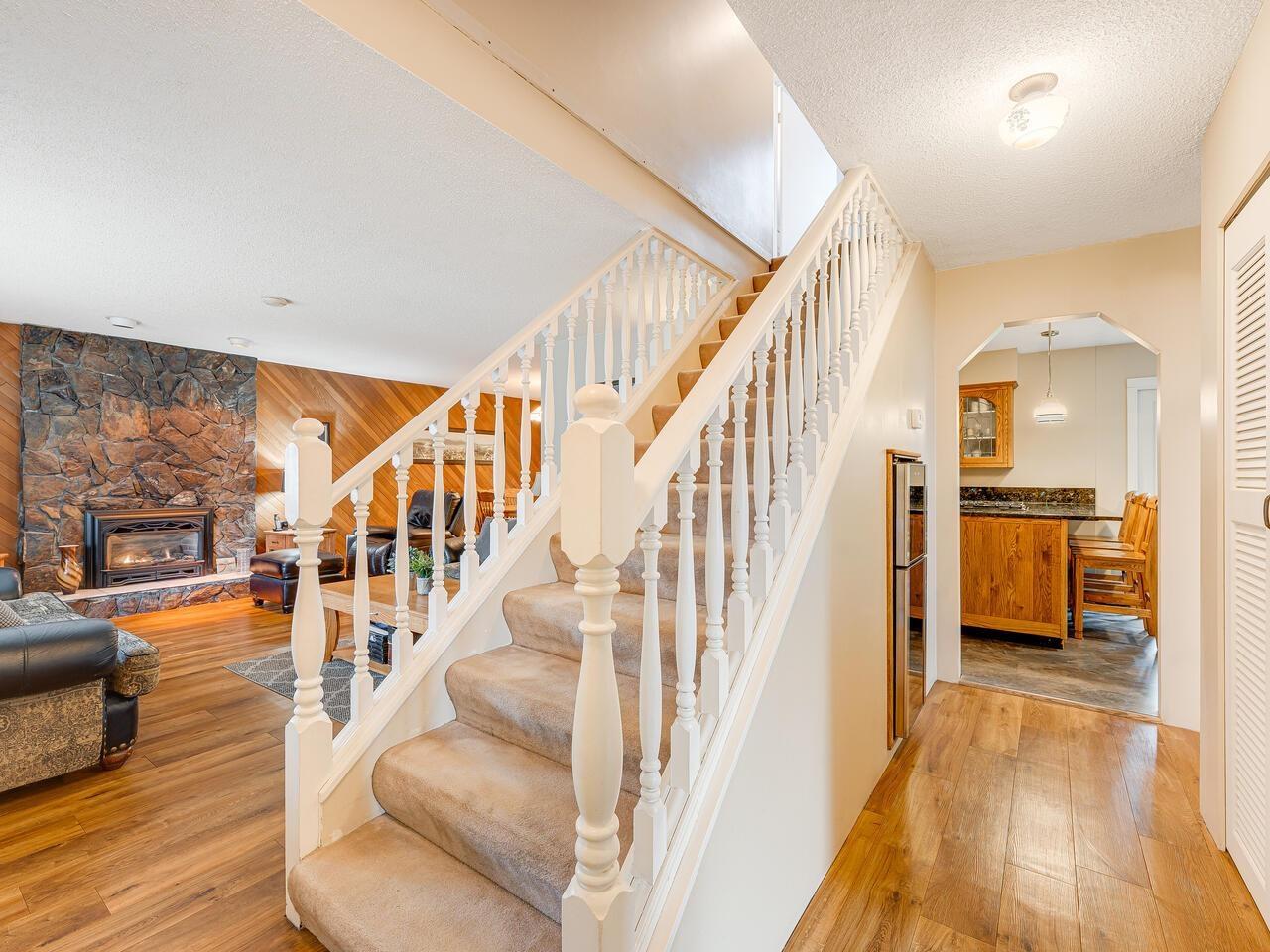 9543 Oban Place, Surrey, British Columbia  V3V 6Z2 - Photo 10 - R3031678