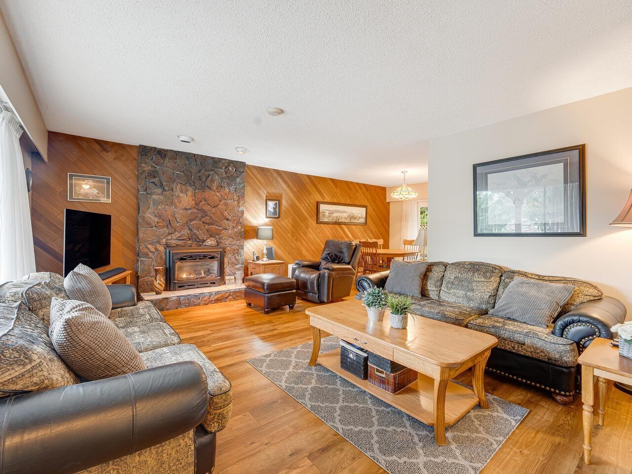 9543 Oban Place, Surrey, British Columbia  V3V 6Z2 - Photo 1 - R3031678