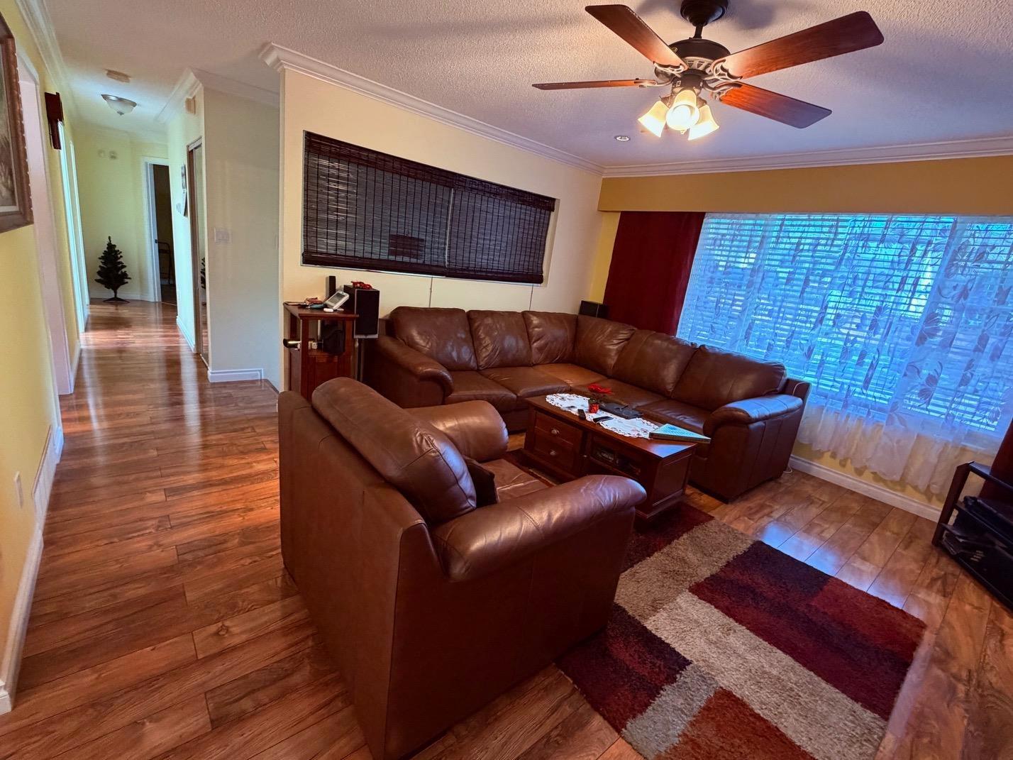 8936 Queen Mary Boulevard, Surrey, British Columbia  V3V 6R1 - Photo 10 - R3082920