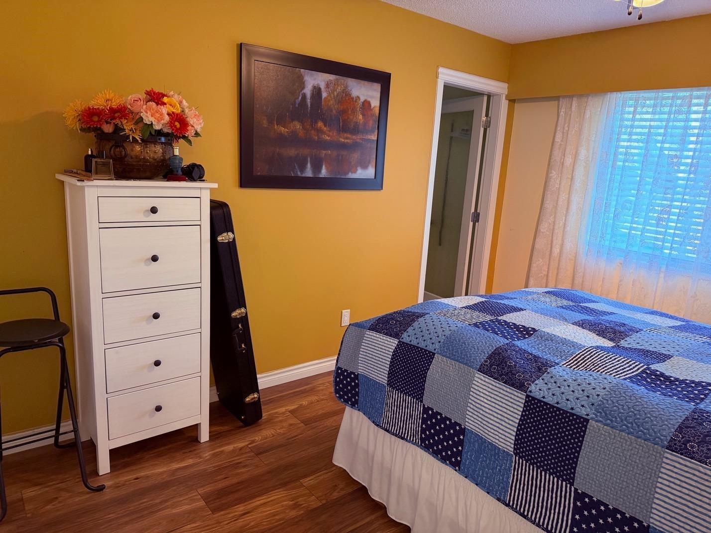 8936 Queen Mary Boulevard, Surrey, British Columbia  V3V 6R1 - Photo 6 - R3082920