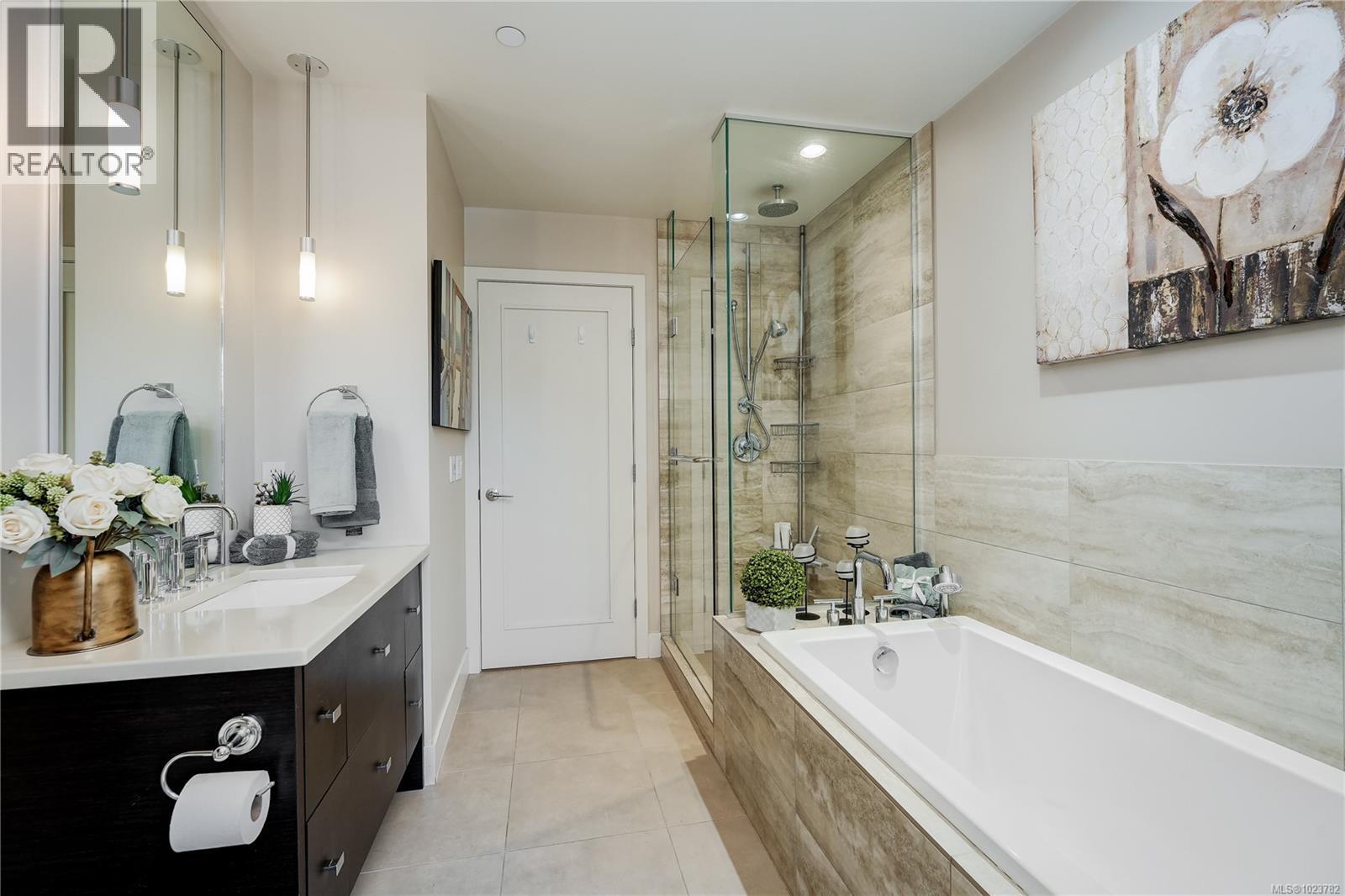 404 3234 Holgate Lane, Colwood, British Columbia  V9C 0A6 - Photo 9 - 1023782