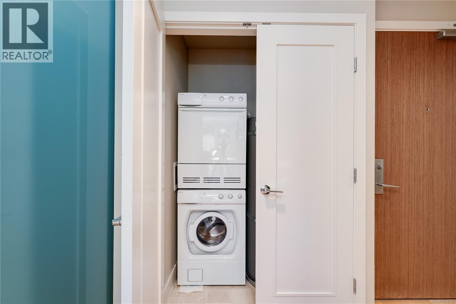 404 3234 Holgate Lane, Colwood, British Columbia  V9C 0A6 - Photo 11 - 1023782