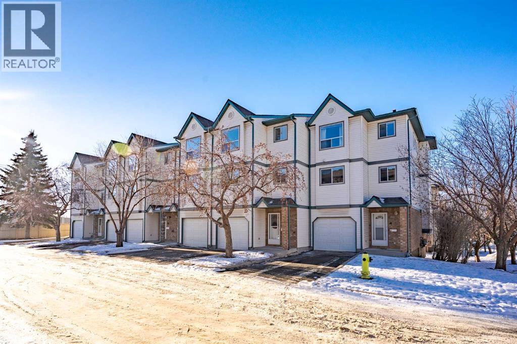 203 Anderson Grove Sw, Calgary, Alberta  T2W 6H7 - Photo 4 - A2277683