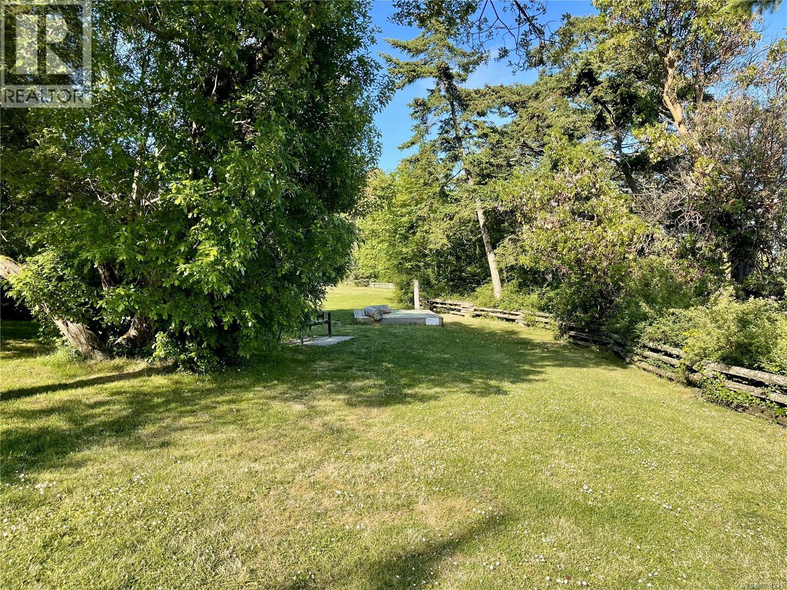 359 2930 Washington Ave, Victoria, British Columbia  V9A 1P5 - Photo 19 - 1024211