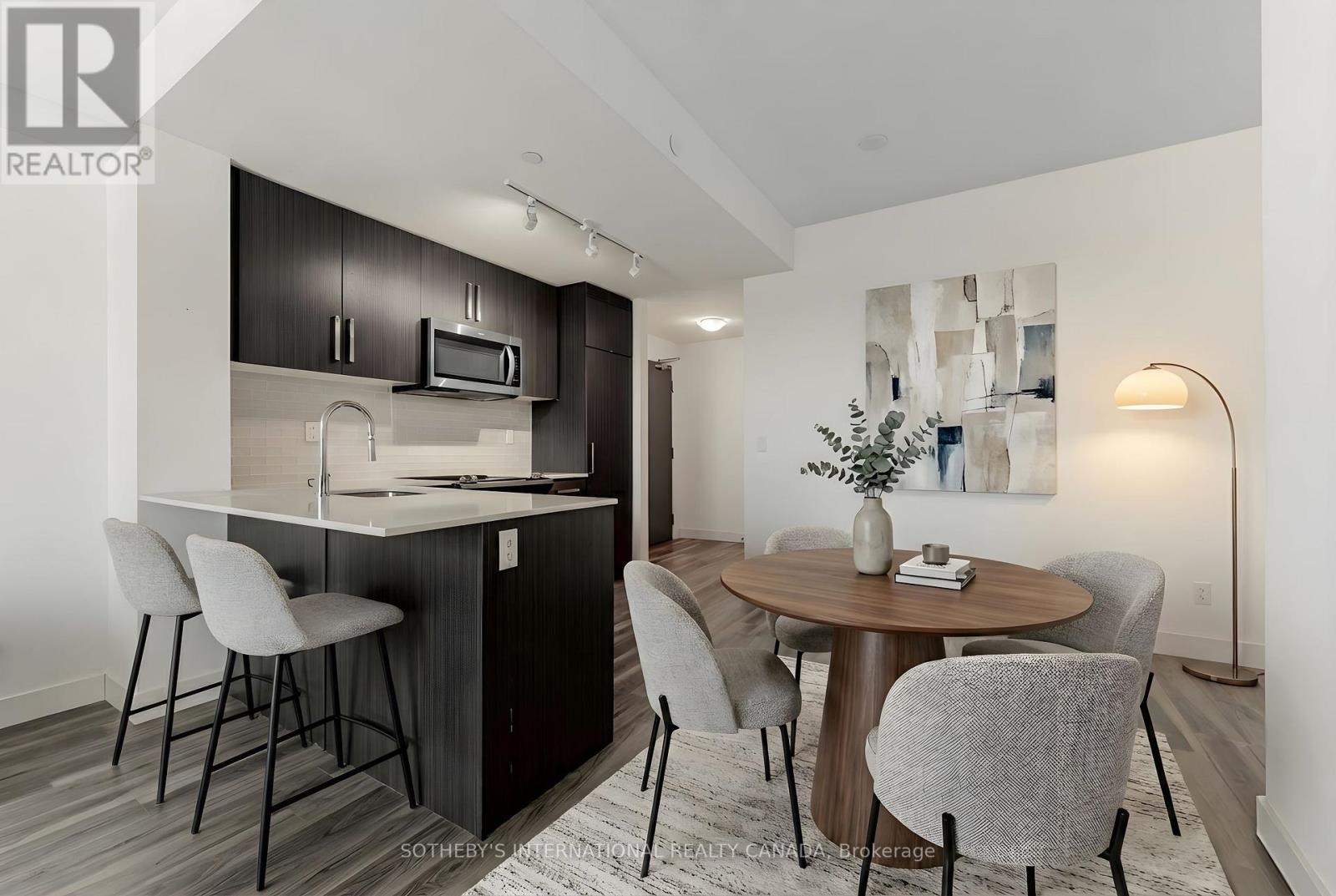 1706 - 5180 Yonge Street, Toronto, Ontario  M2N 0K5 - Photo 2 - C12729160