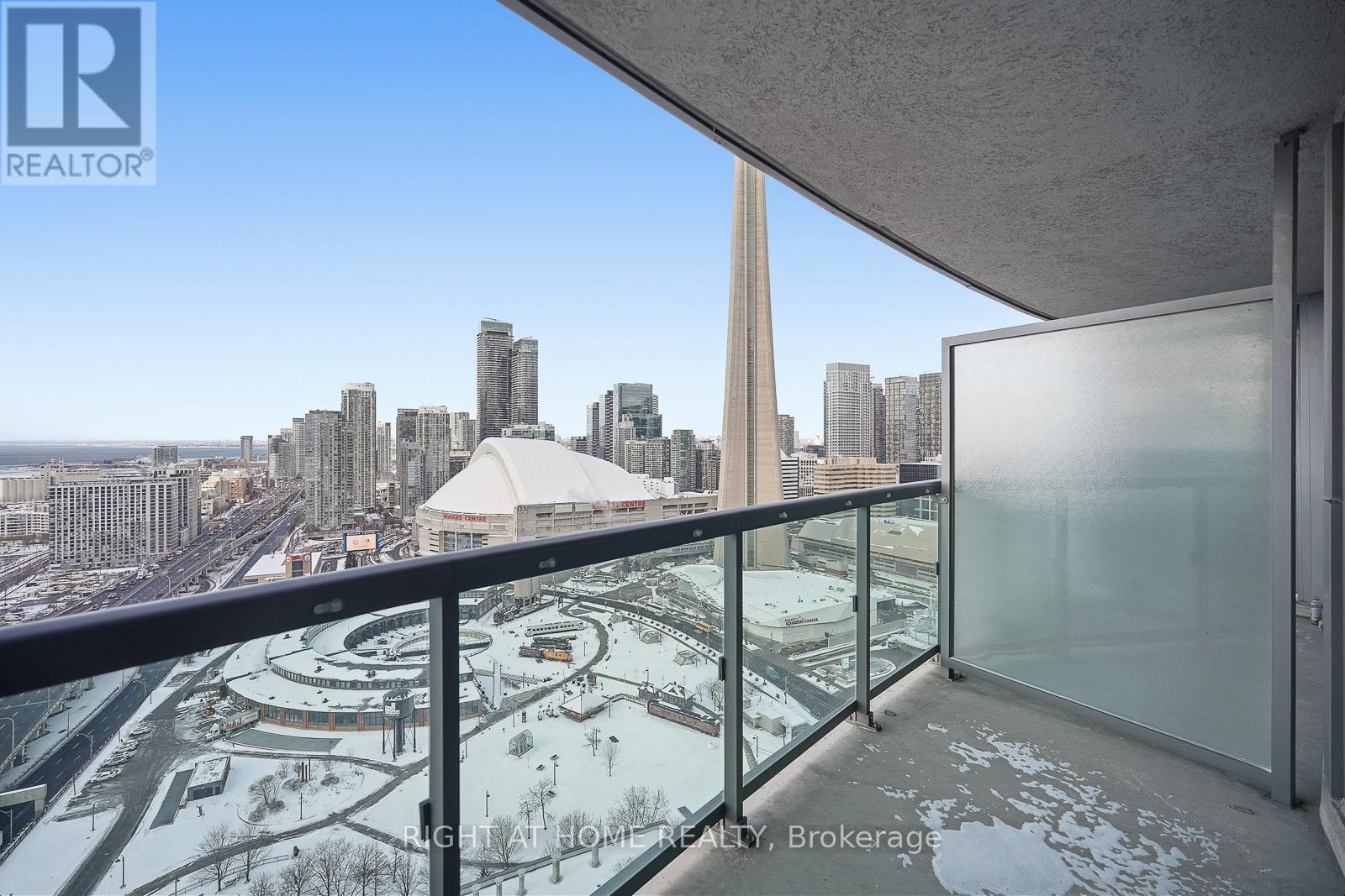 3811 - 19 Grand Trunk Crescent, Toronto, Ontario  M5J 3A3 - Photo 27 - C12729176