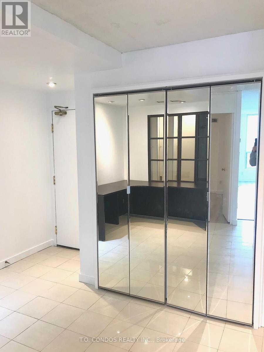 1402 - 92 King Street E, Toronto, Ontario M5C 2V8 - Photo 4 - C12729192