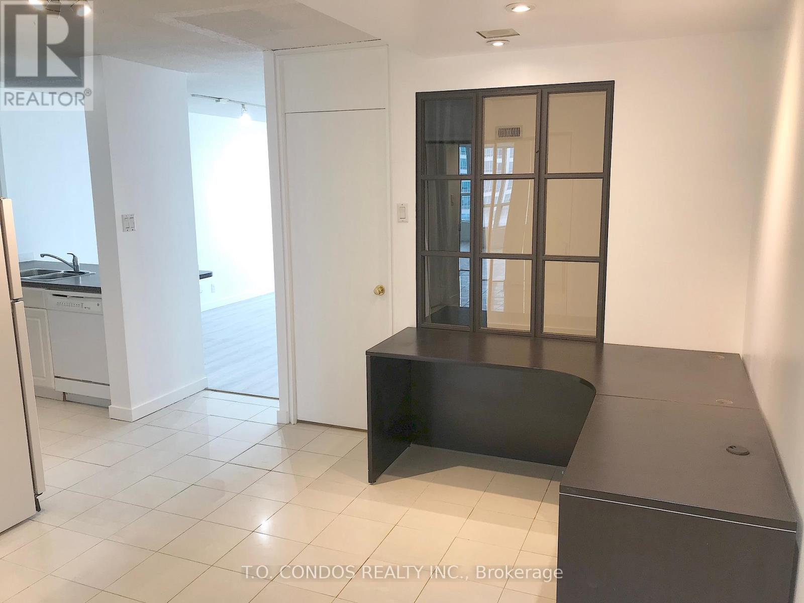 1402 - 92 King Street E, Toronto, Ontario M5C 2V8 - Photo 6 - C12729192