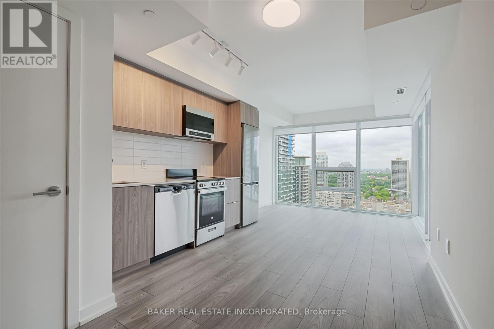 3705 - 223 Redpath Avenue, Toronto, Ontario  M4P 0E8 - Photo 7 - C12729204