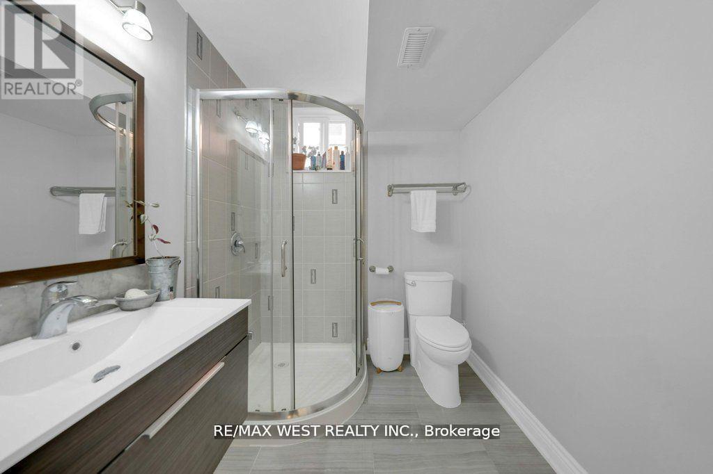 151 Brahms Avenue, Toronto, Ontario  M2H 1H9 - Photo 28 - C12729218