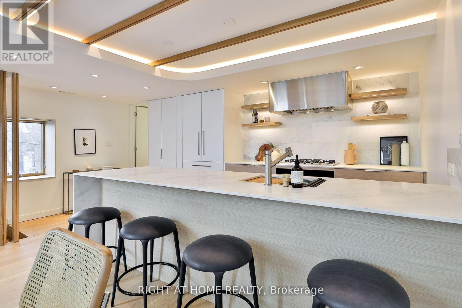 Ph 2 - 225 Brunswick Avenue, Toronto, Ontario M5S 2M6 - Photo 10 - C12729240