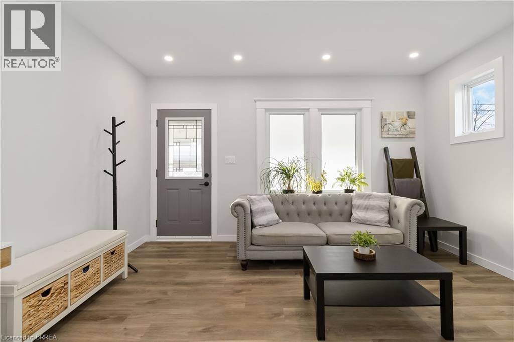 288 Marlborough Street, Brantford, Ontario  N3S 4T5 - Photo 4 - 40798657