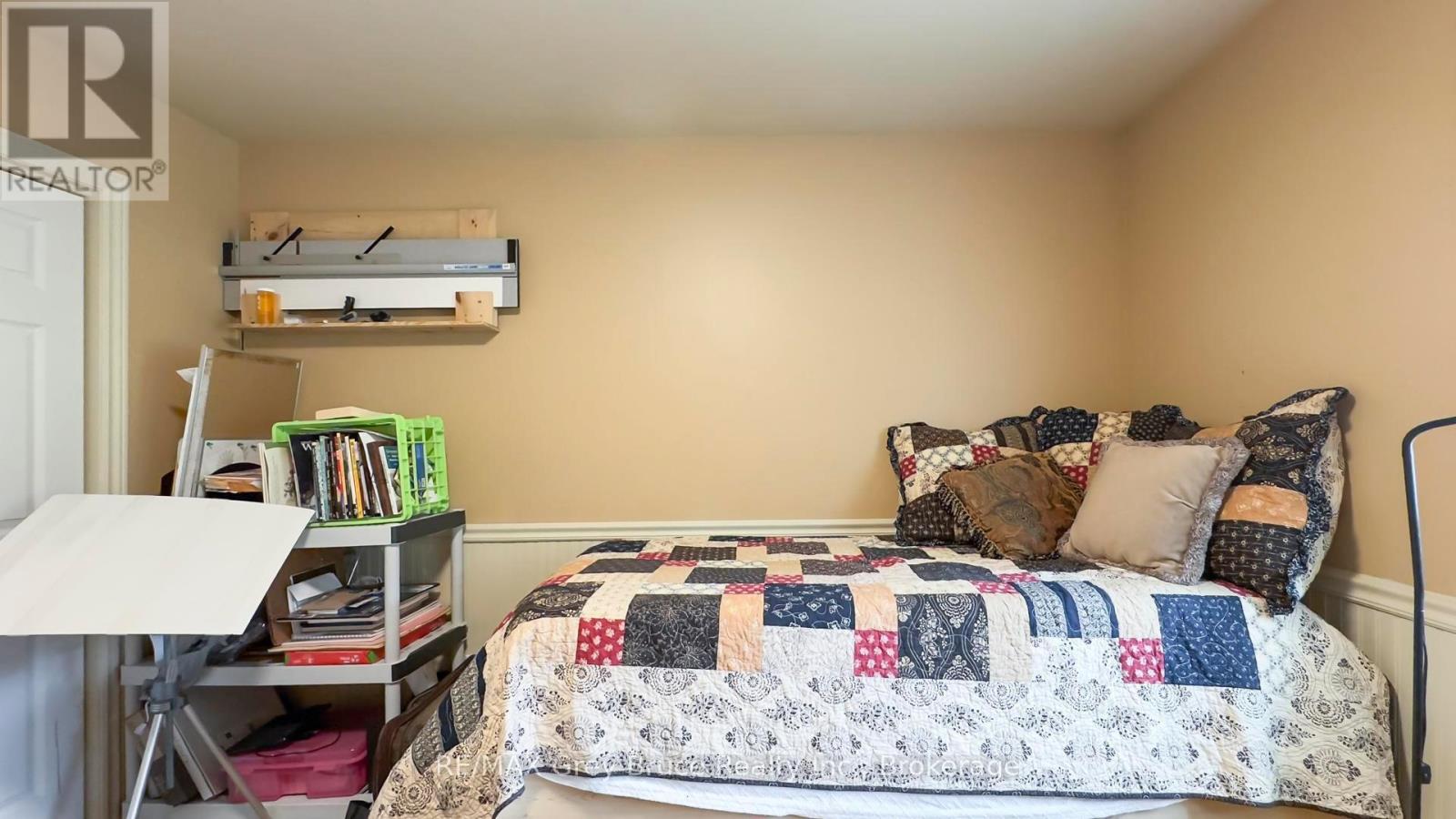 236 Bruce Street, South Bruce Peninsula, Ontario N0H 2T0 - Photo 20 - X12224444