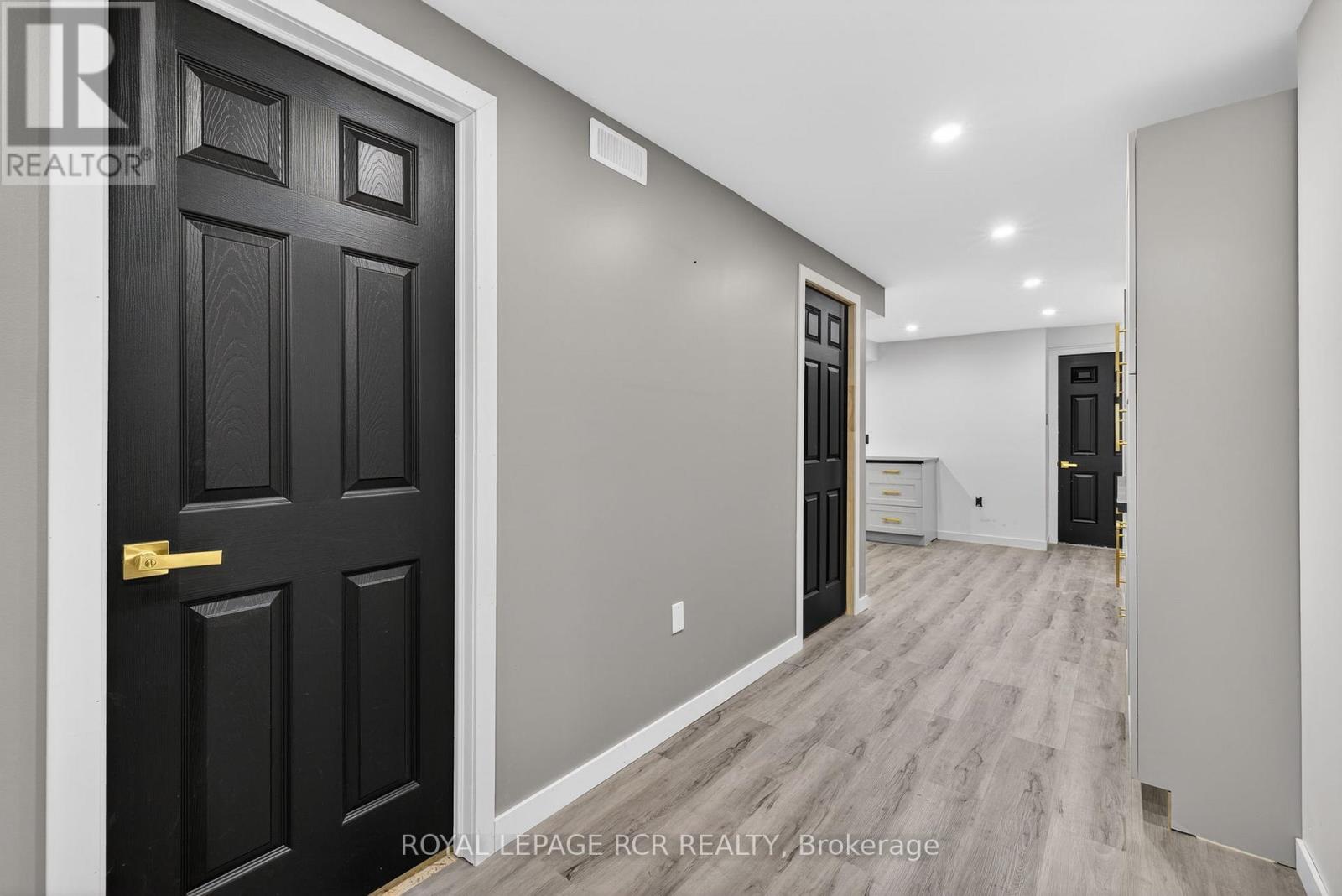 82 Lampkin Street, Georgina, Ontario  L0E 1R0 - Photo 37 - N12729174