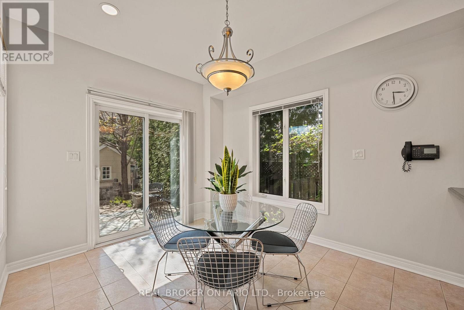 58 Calera Crescent, Vaughan, Ontario  L4H 1V9 - Photo 13 - N12729224