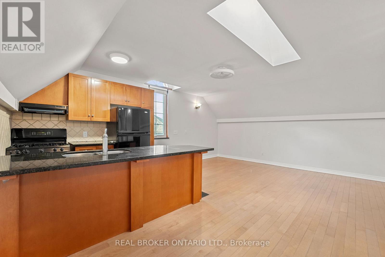 58 Calera Crescent, Vaughan, Ontario  L4H 1V9 - Photo 21 - N12729224