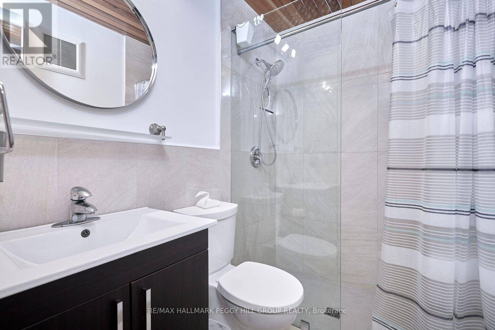 D - 77 Victoria Street, Barrie, Ontario  L4N 2H8 - Photo 7 - S12729158