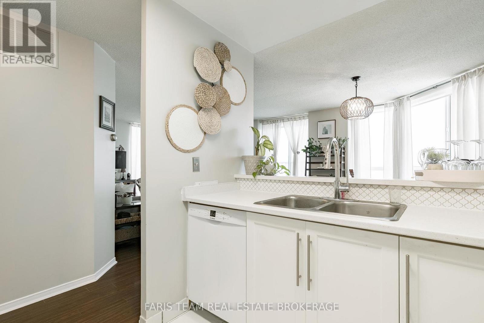 511 - 150 Dunlop Street E, Barrie, Ontario  L4M 6H1 - Photo 12 - S12729180