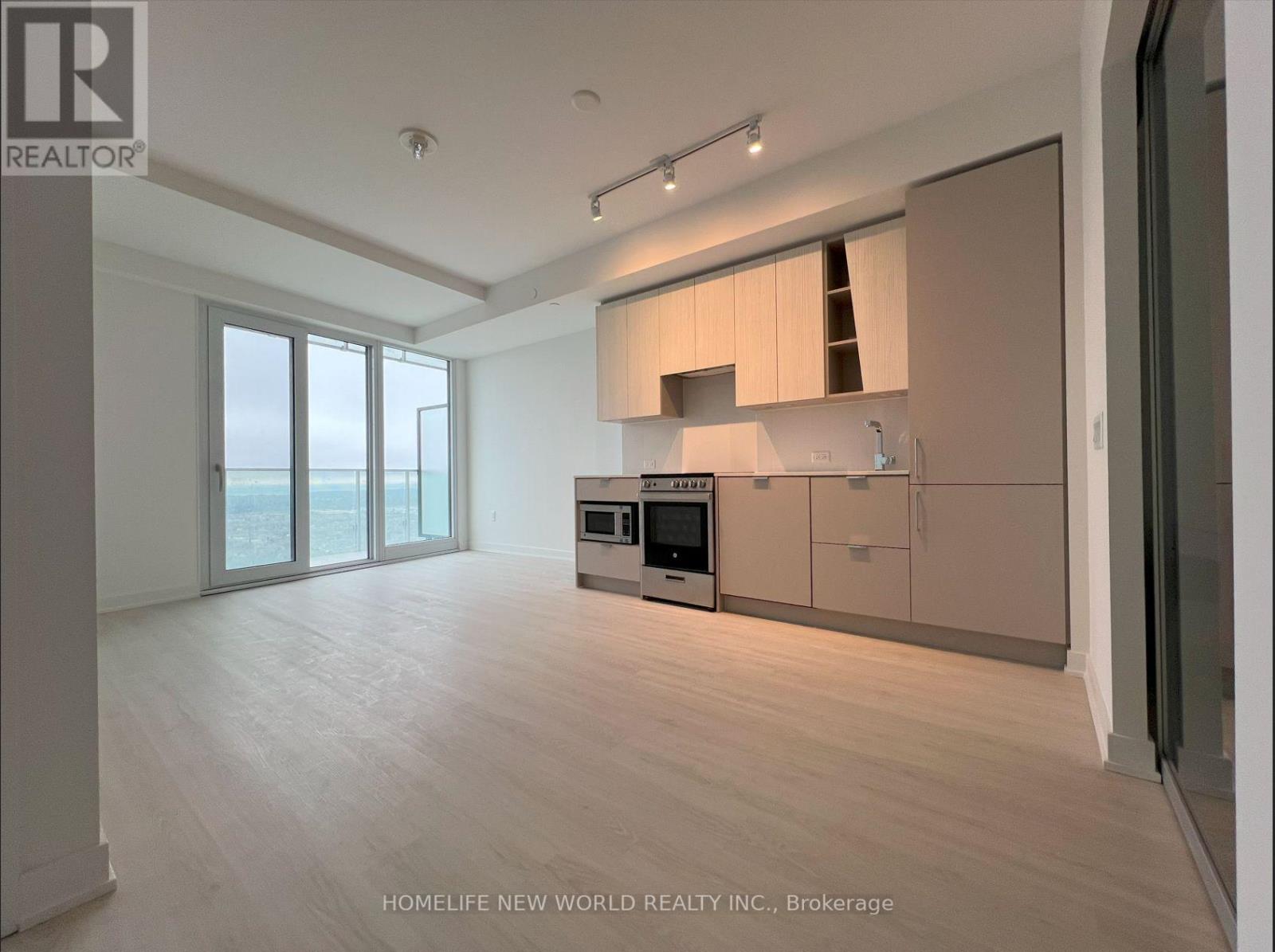 2807 - 3883 Quartz Road, Mississauga, Ontario  L5B 0M4 - Photo 5 - W12729162