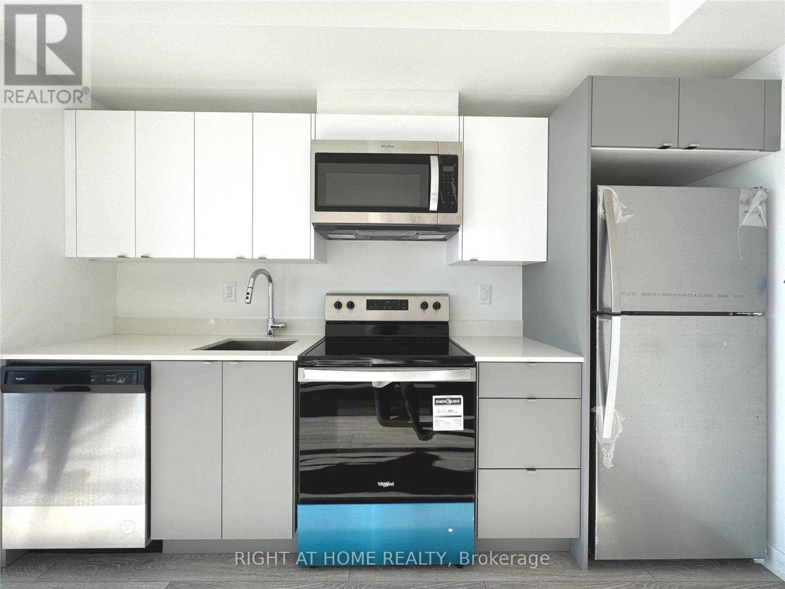 A902 - 3210 DAKOTA COMMON CIRCLE, Burlington, Ontario