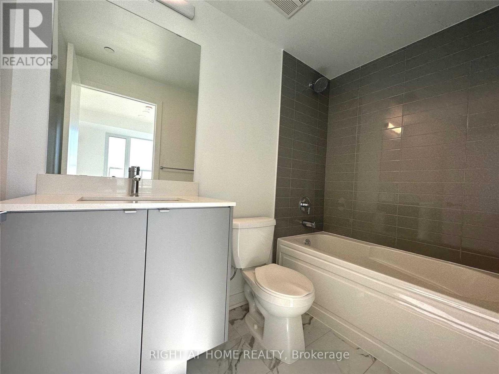 A902 - 3210 Dakota Common Circle, Burlington, Ontario  L7M 2A7 - Photo 3 - W12729222