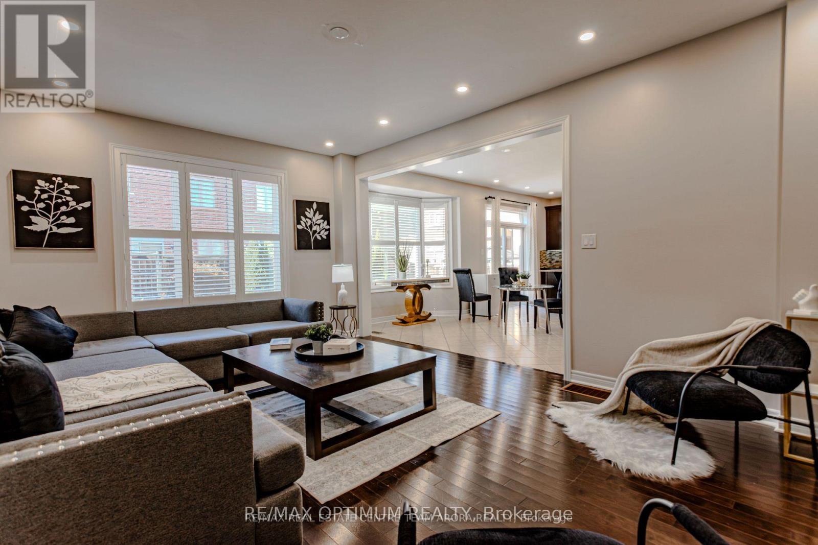 150 Lloyd Sanderson Drive, Brampton, Ontario  L6Y 0Z9 - Photo 18 - W12729232