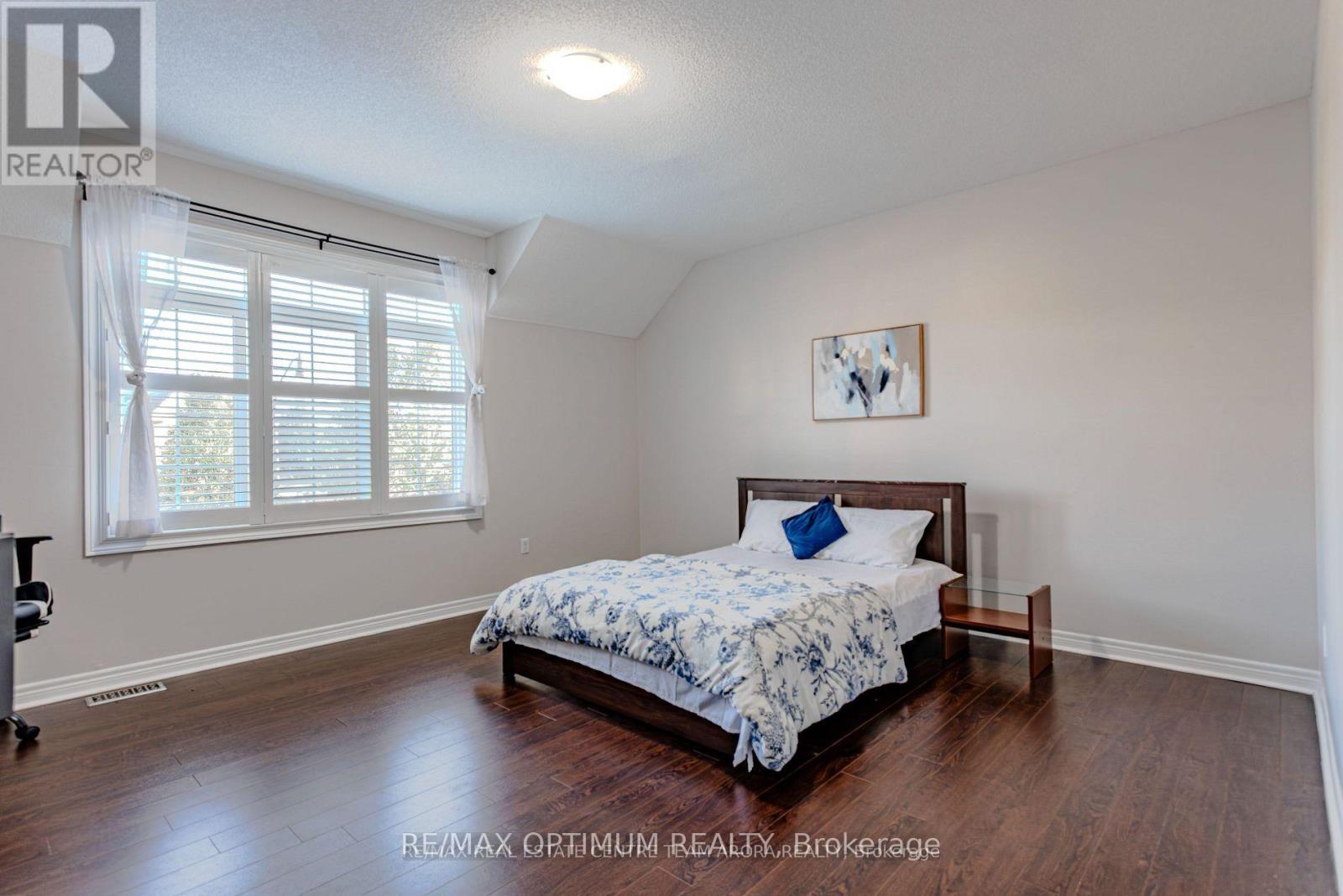 150 Lloyd Sanderson Drive, Brampton, Ontario  L6Y 0Z9 - Photo 26 - W12729232