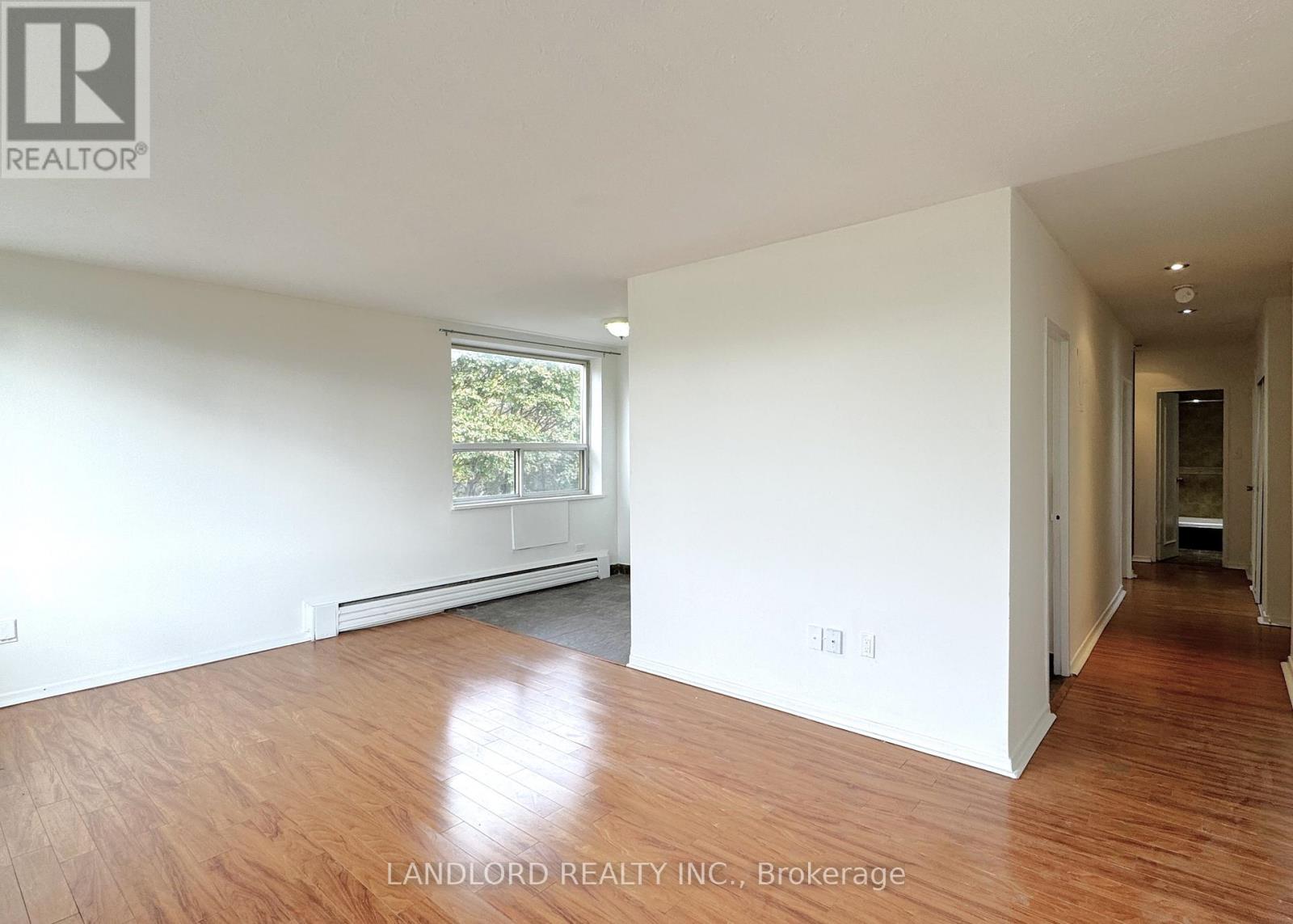 42 - 140 Springhurst Avenue, Toronto, Ontario  M6K 1C1 - Photo 4 - W12729274