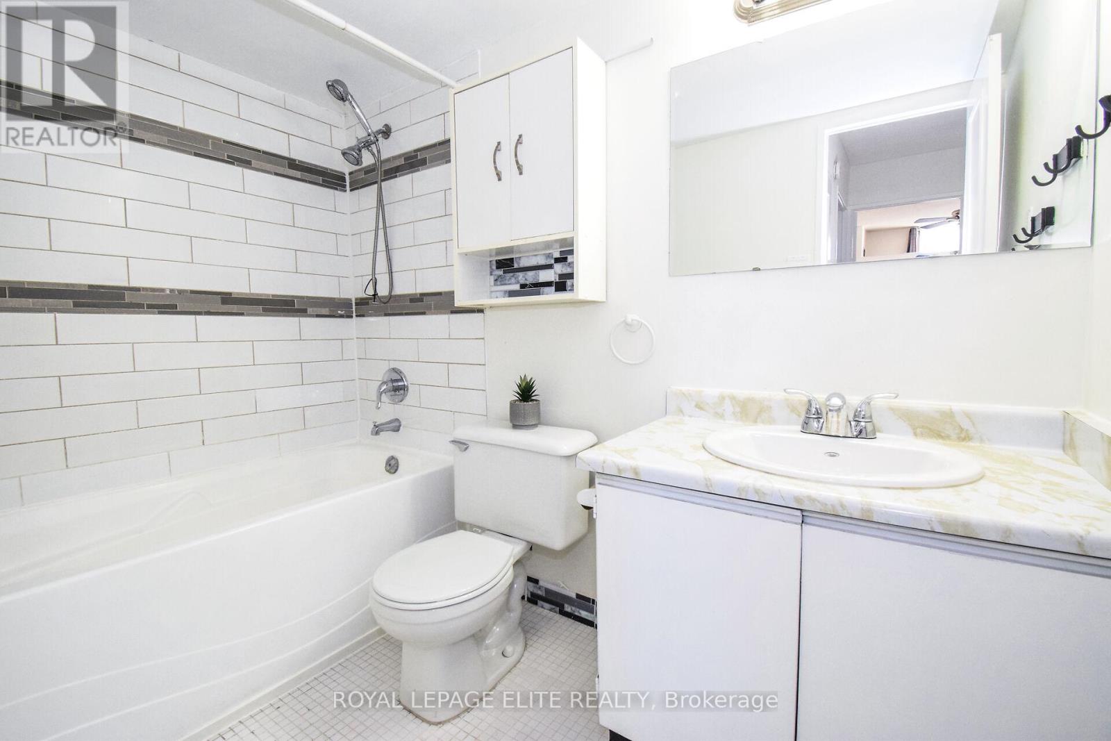 302 - 362 The East Mall W, Toronto, Ontario M9B 6C4 - Photo 15 - W12729282