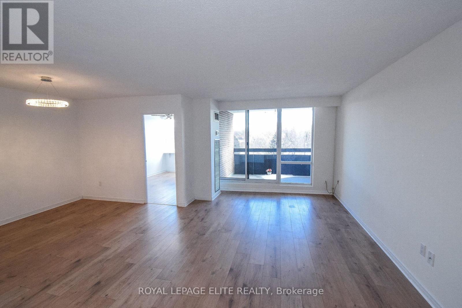 302 - 362 The East Mall W, Toronto, Ontario M9B 6C4 - Photo 5 - W12729282