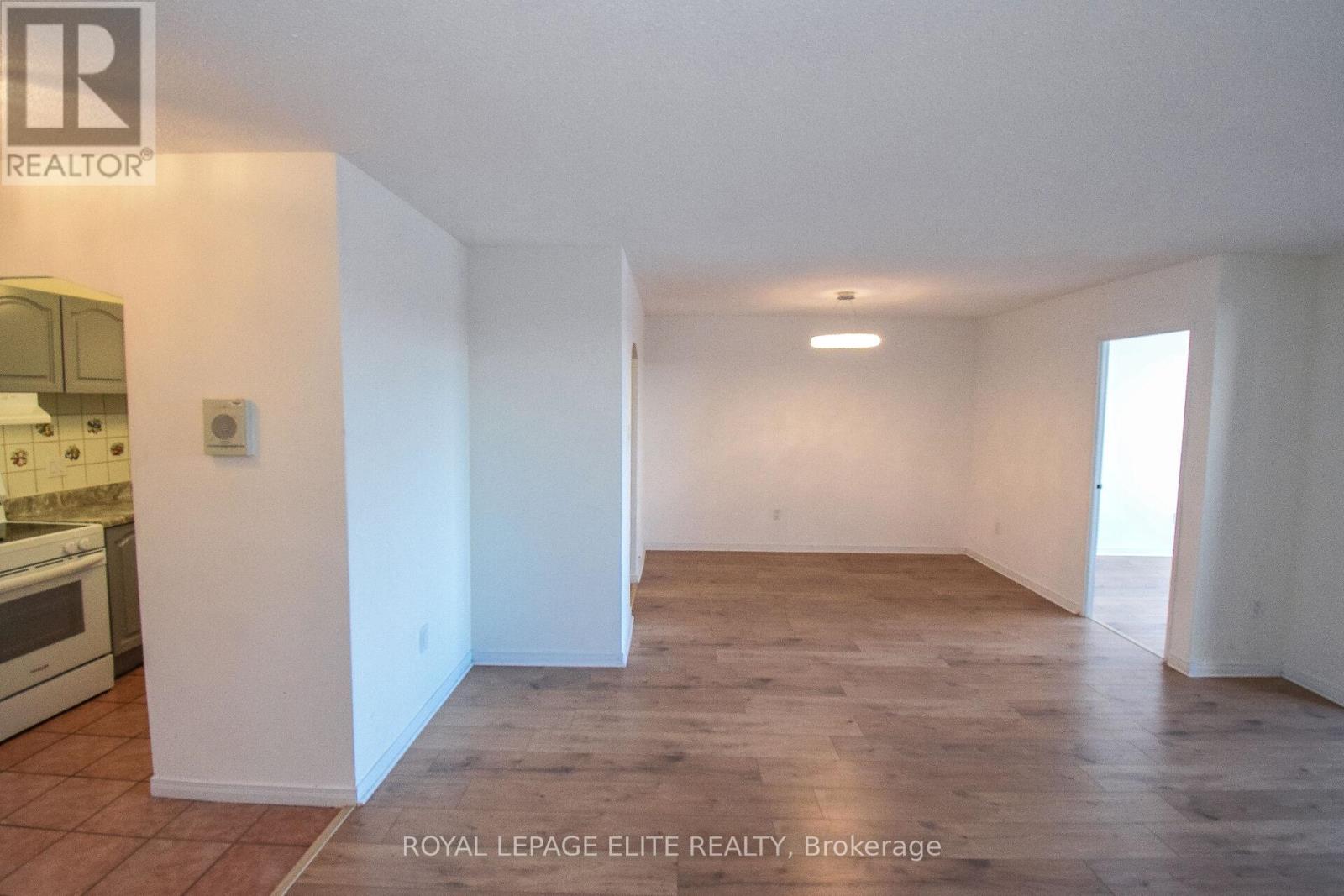 302 - 362 The East Mall W, Toronto, Ontario M9B 6C4 - Photo 6 - W12729282