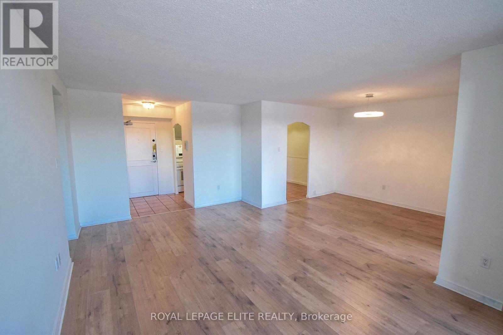 302 - 362 The East Mall W, Toronto, Ontario M9B 6C4 - Photo 7 - W12729282