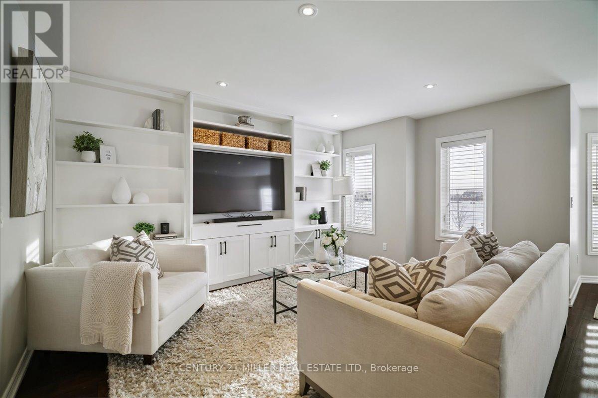 3071 Isaac Avenue, Oakville, Ontario  L6M 0S7 - Photo 17 - W12729296