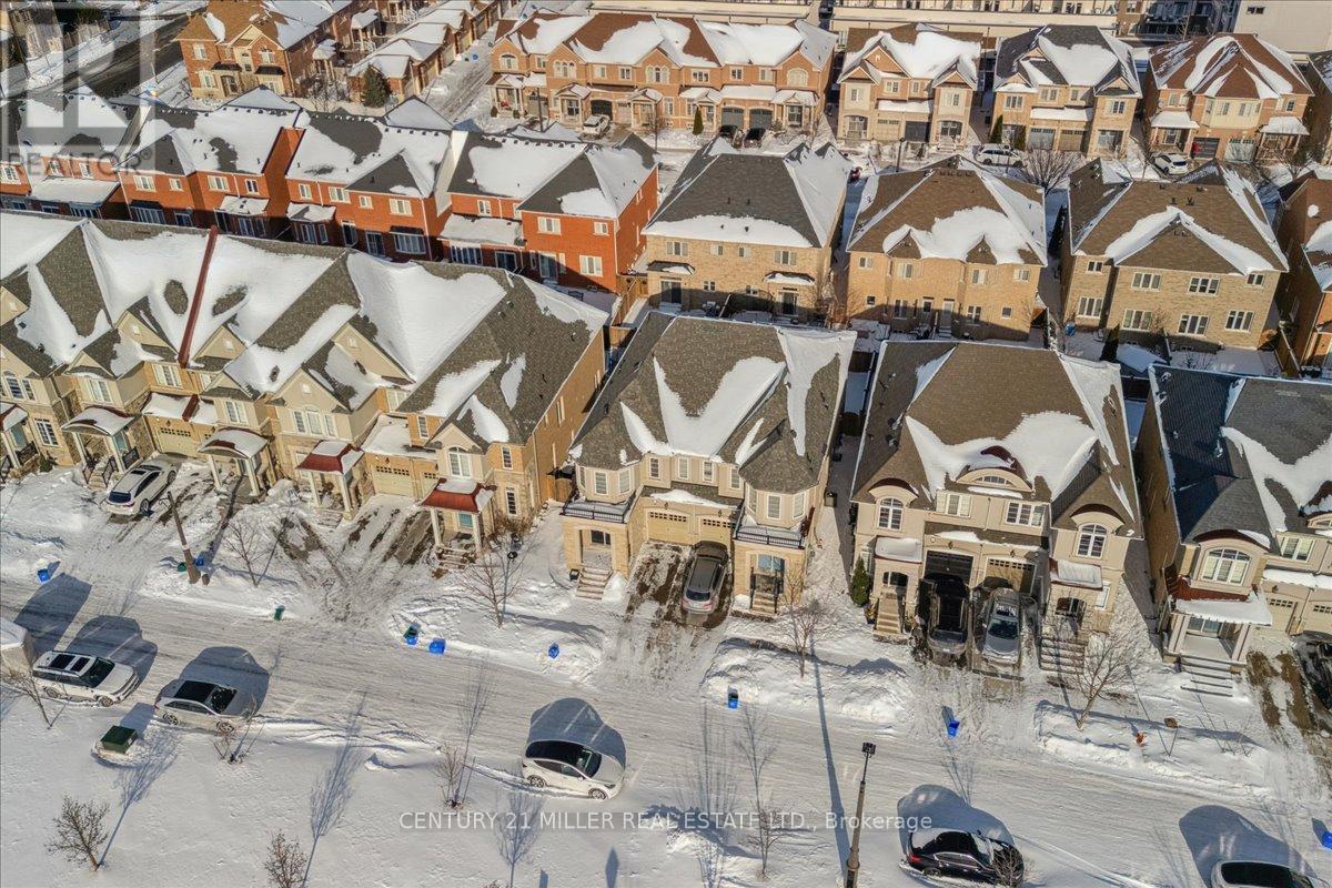 3071 Isaac Avenue, Oakville, Ontario  L6M 0S7 - Photo 40 - W12729296