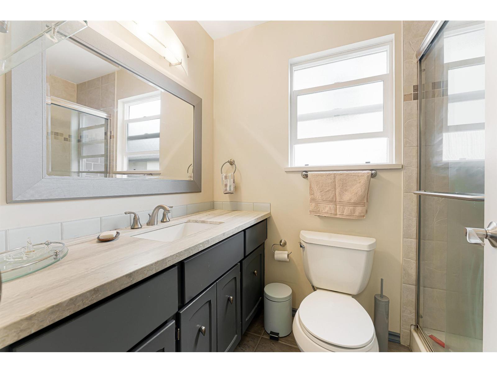 2215 153a Street, Surrey, British Columbia  V4A 4R4 - Photo 13 - R3082742