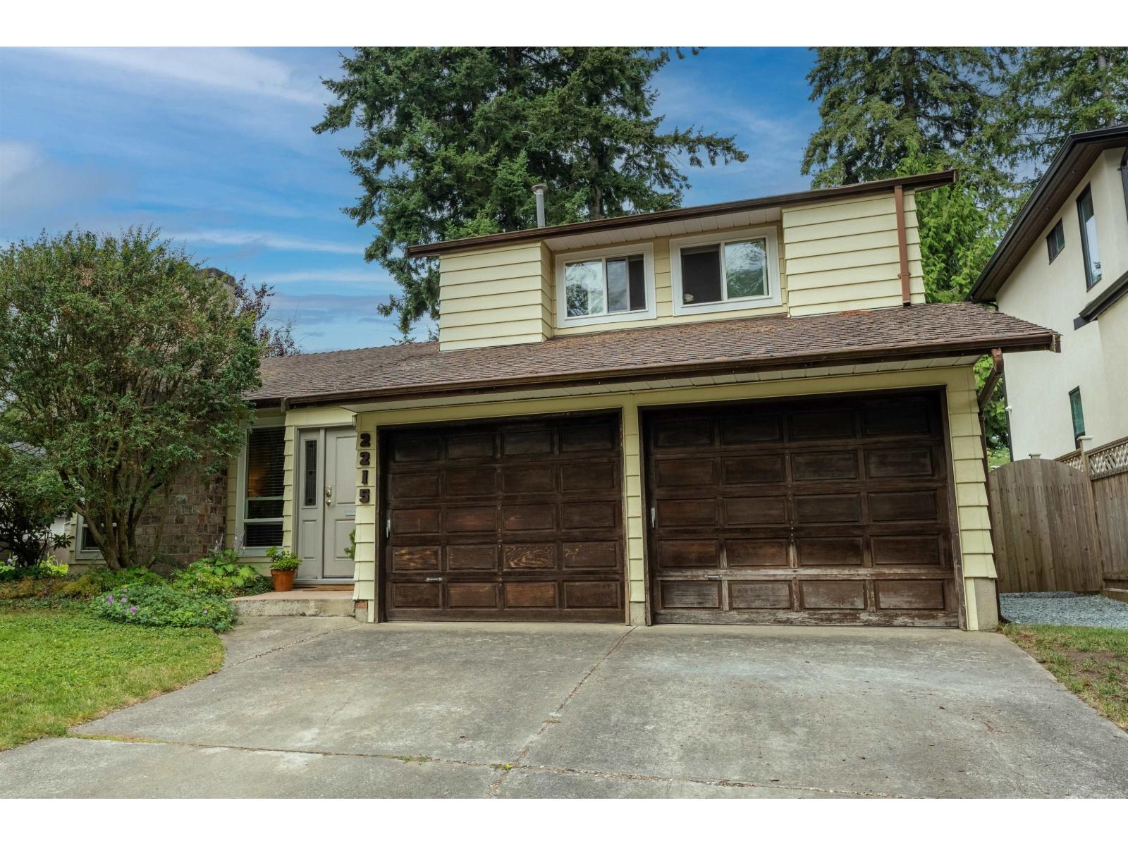 2215 153a Street, Surrey, British Columbia  V4A 4R4 - Photo 4 - R3082742