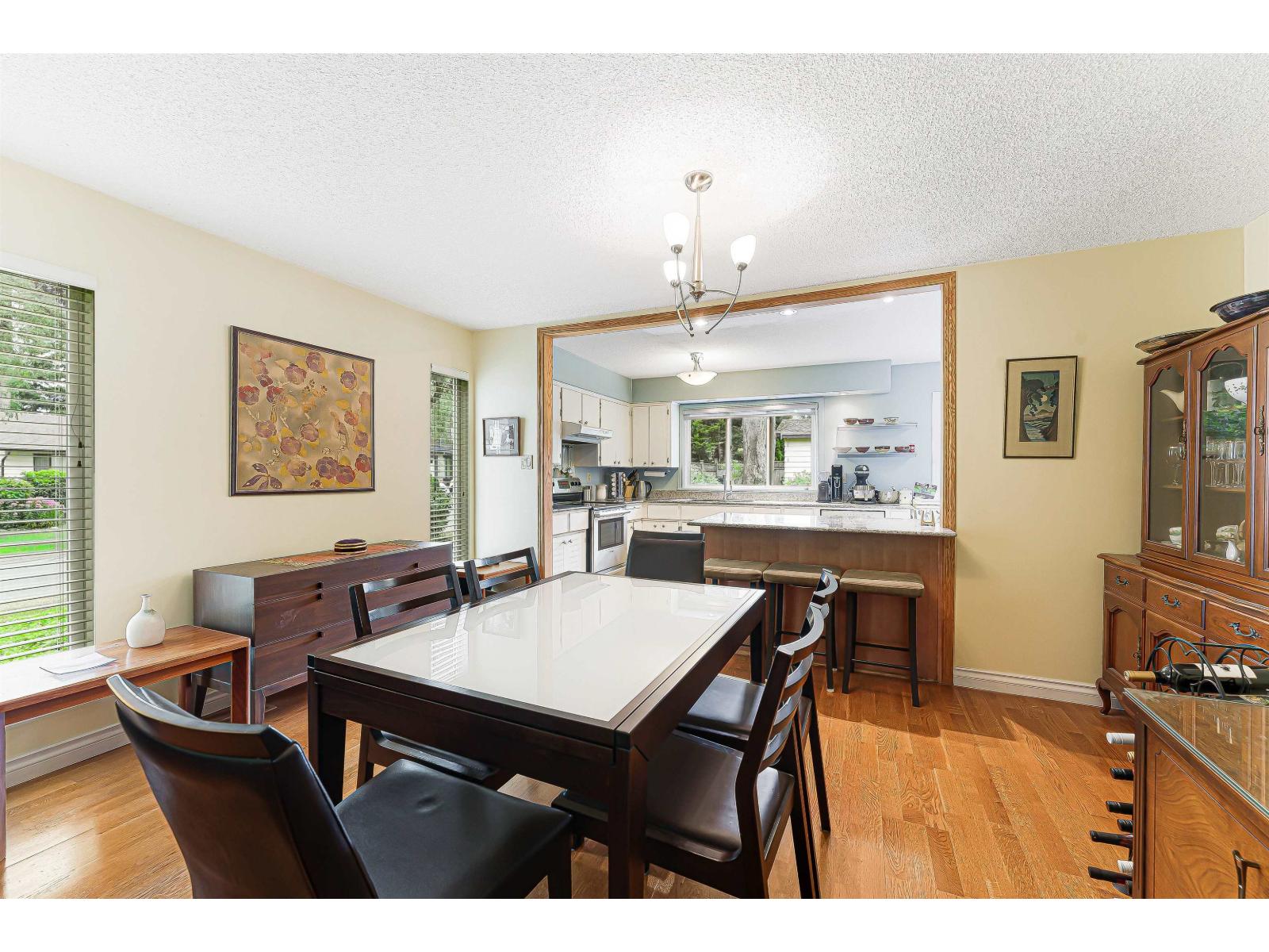 2215 153a Street, Surrey, British Columbia  V4A 4R4 - Photo 7 - R3082742