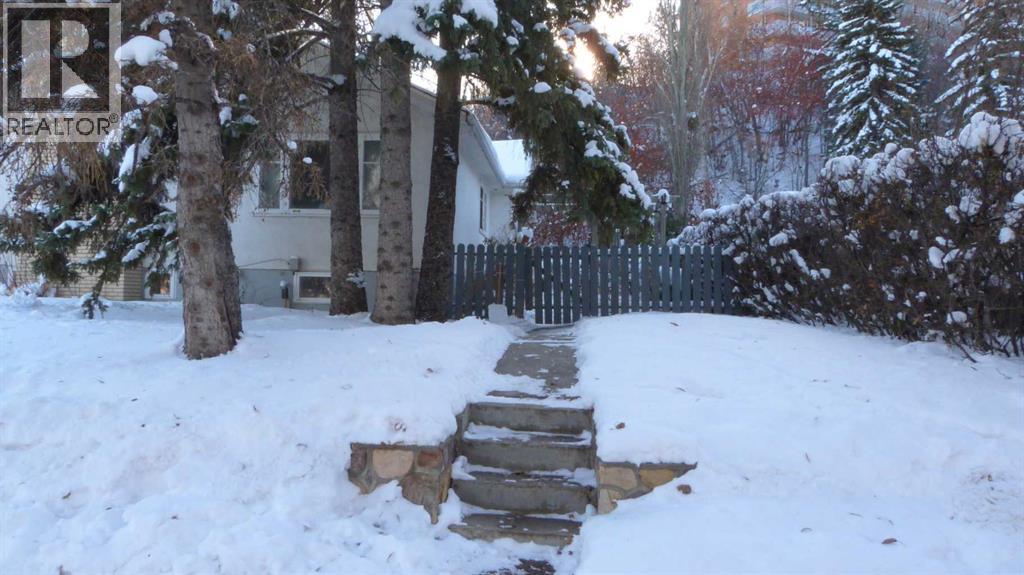 3205 4 Street Sw, Calgary, Alberta  T2S 1Y1 - Photo 4 - A2277076