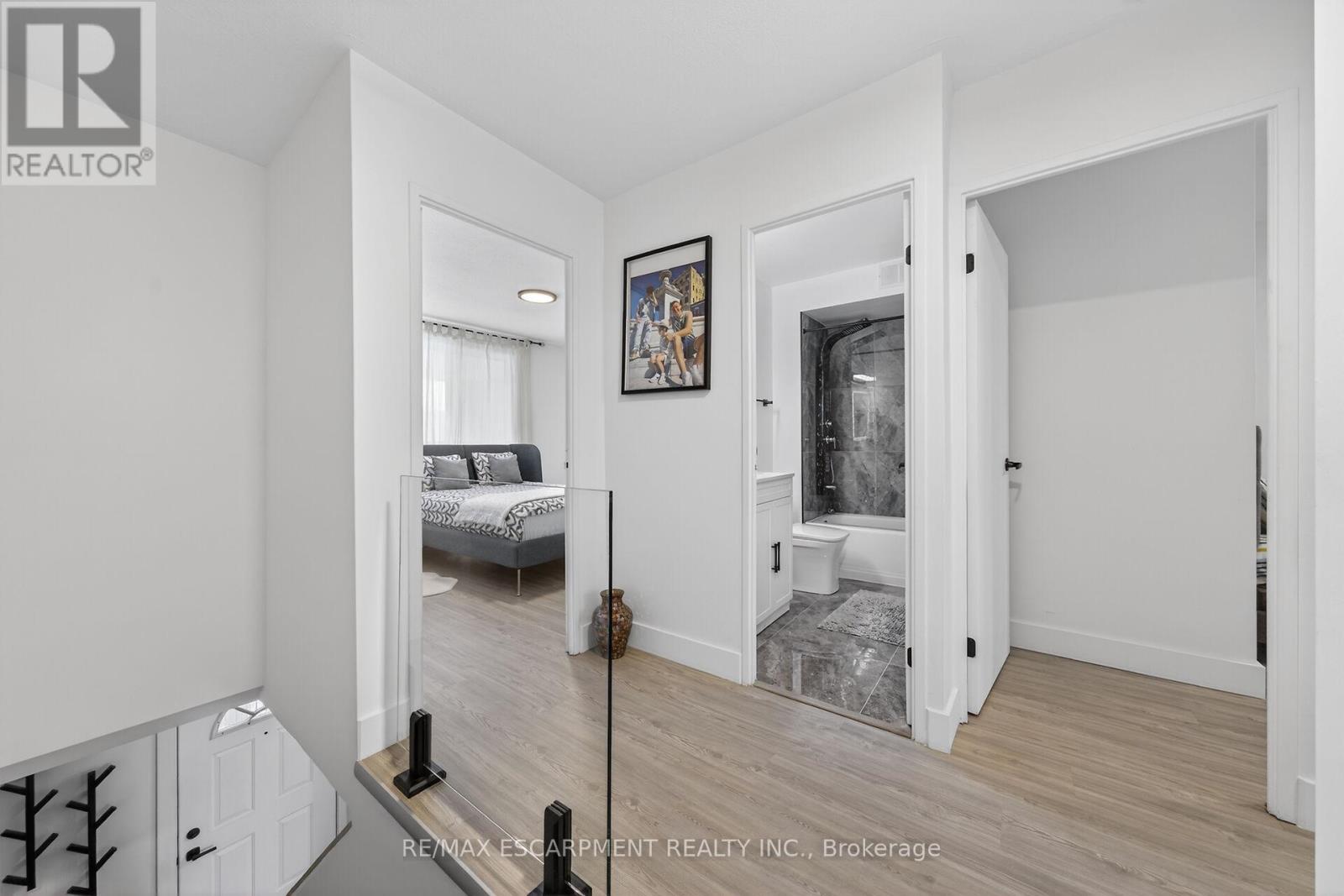 324 - 350 Quigley Road, Hamilton (Vincent), Ontario  L8K 5N2 - Photo 19 - X12729236