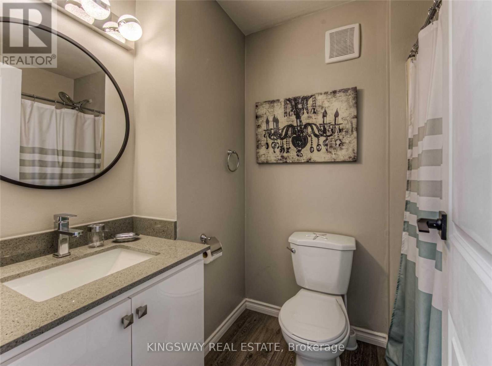 55 - 67 Valleyview Road, Kitchener, Ontario  N2E 3J1 - Photo 12 - X12729278