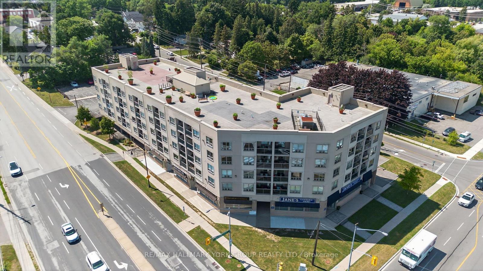 210 - 160 Wellington Street E, Aurora, Ontario  L4G 1J3 - Photo 24 - N12722076