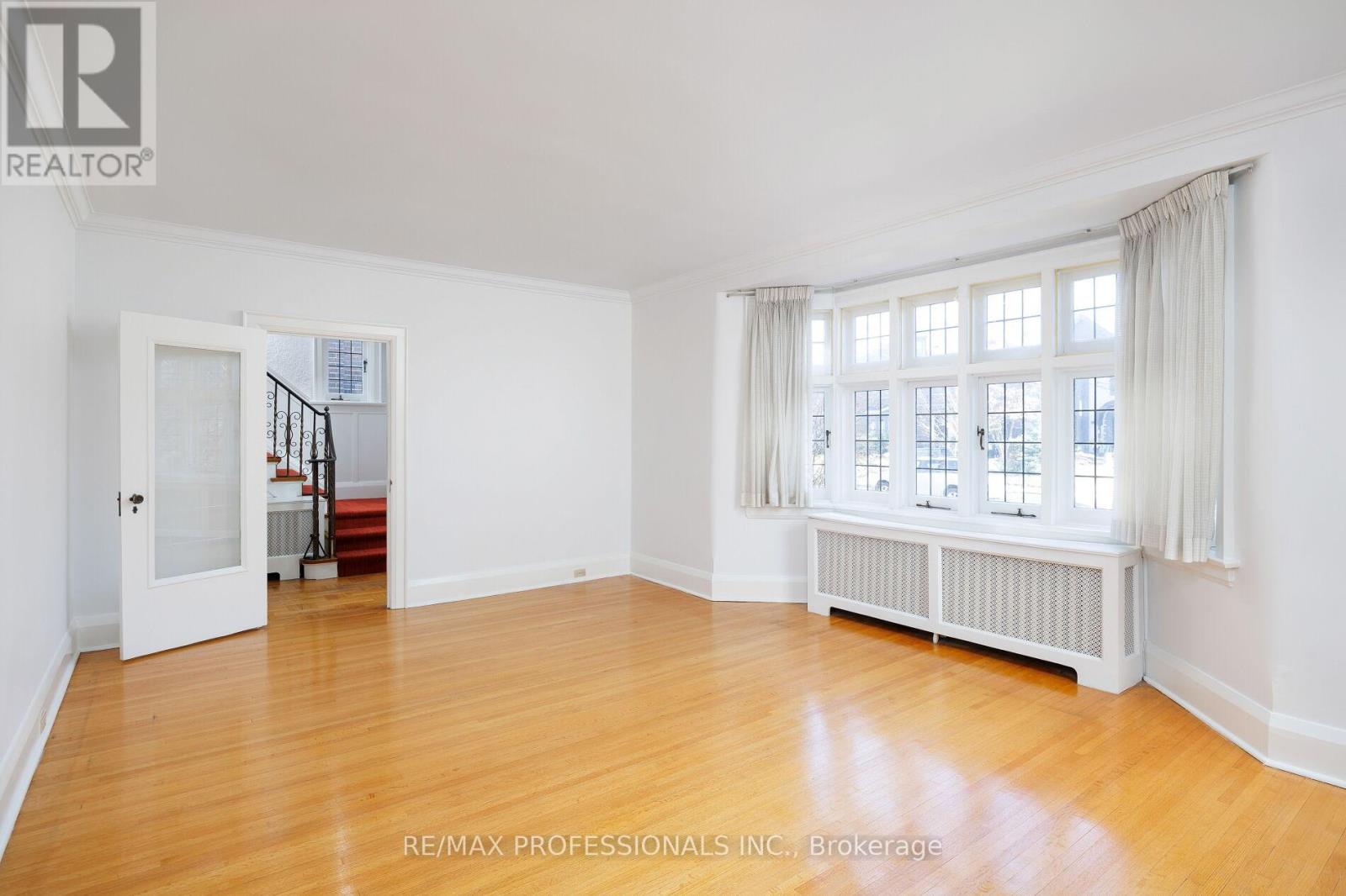 50 Wendover Road, Toronto, Ontario  M8X 2L3 - Photo 12 - W12590998